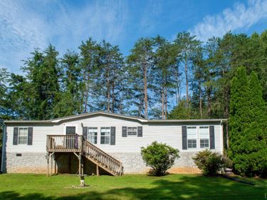 120 Windy Road, Gretna, VA 24557