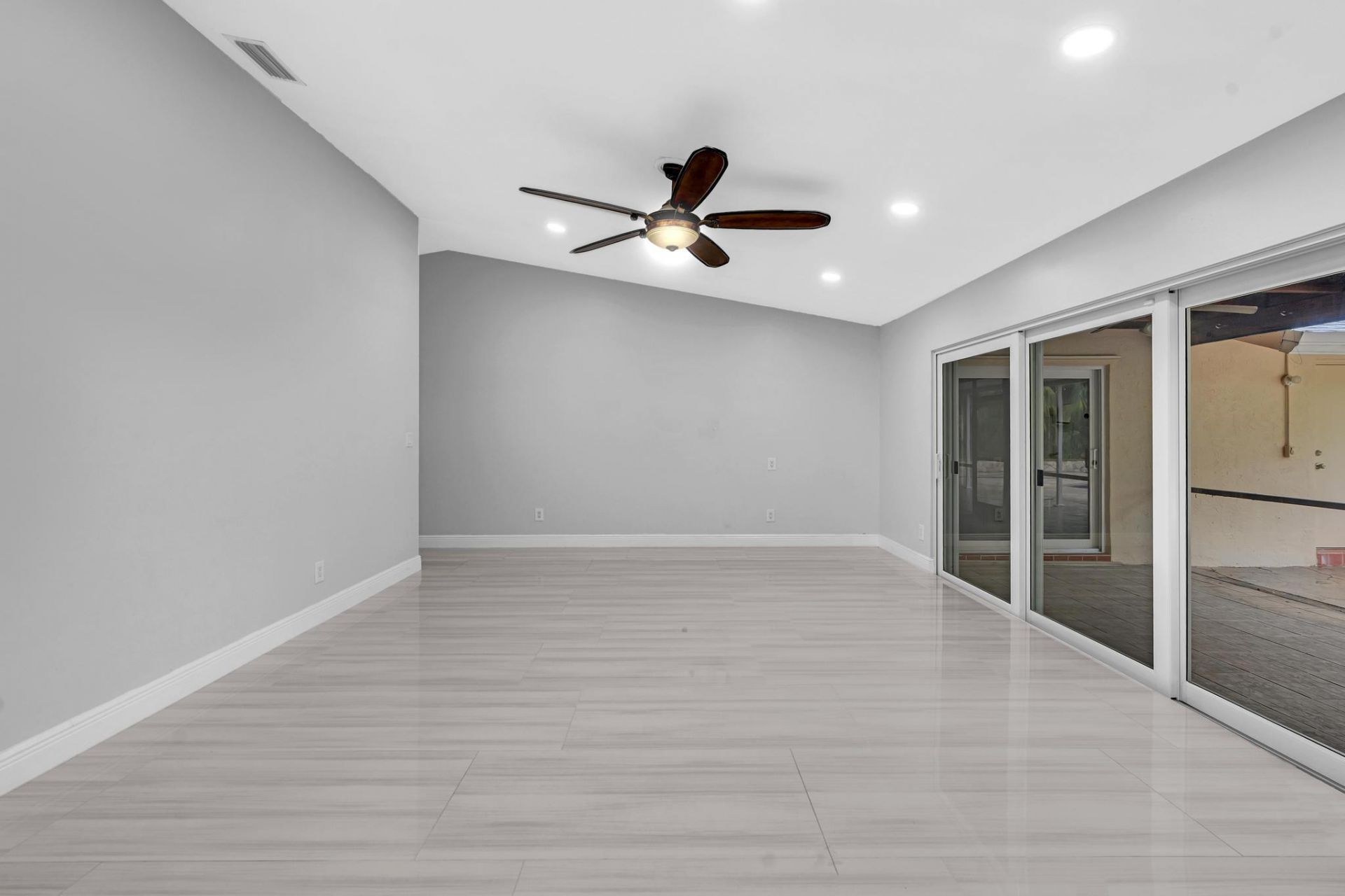 3947 NW 22nd Street, Coconut Creek, FL 33066 Photo