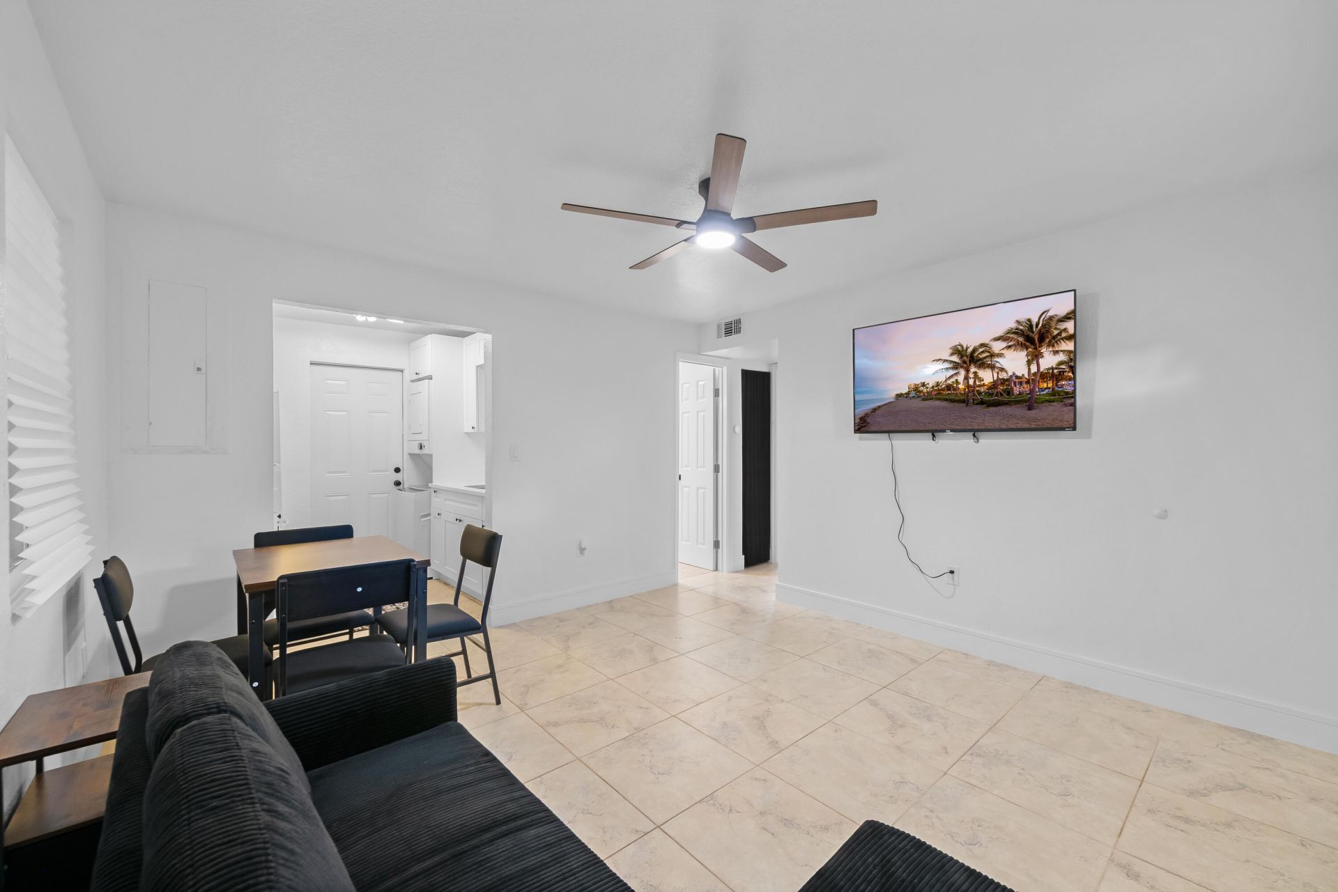 1808 NW 24th Terrace, Fort Lauderdale, FL 33311 Photo