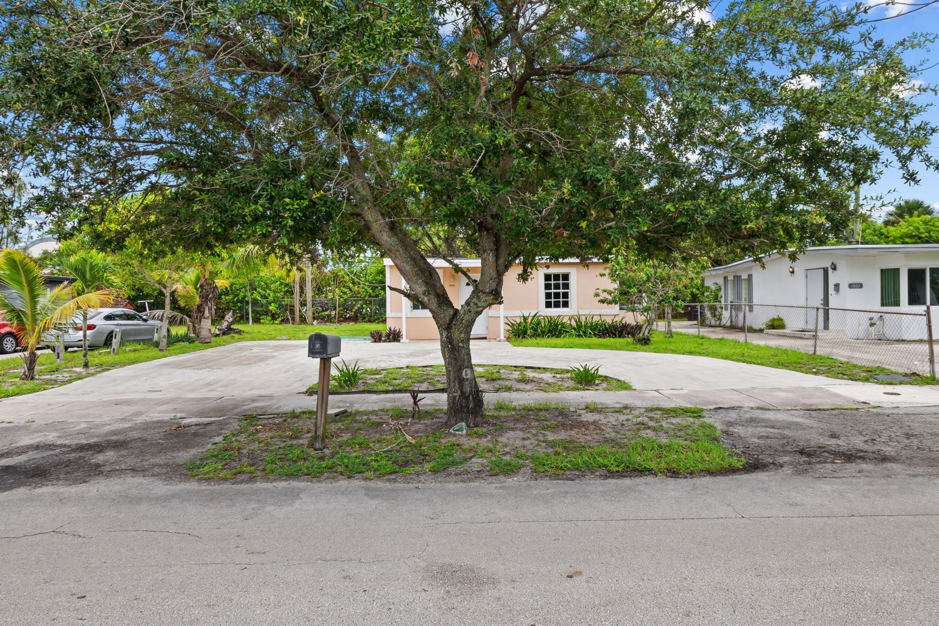 1808 NW 24th Terrace, Fort Lauderdale, FL 33311 Photo