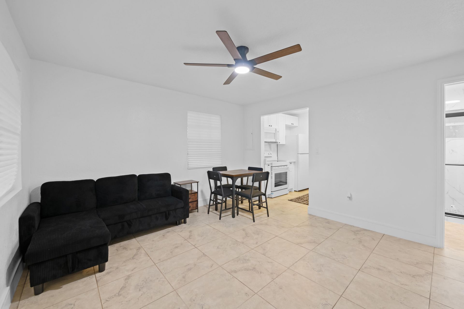 1808 NW 24th Terrace, Fort Lauderdale, FL 33311 Photo