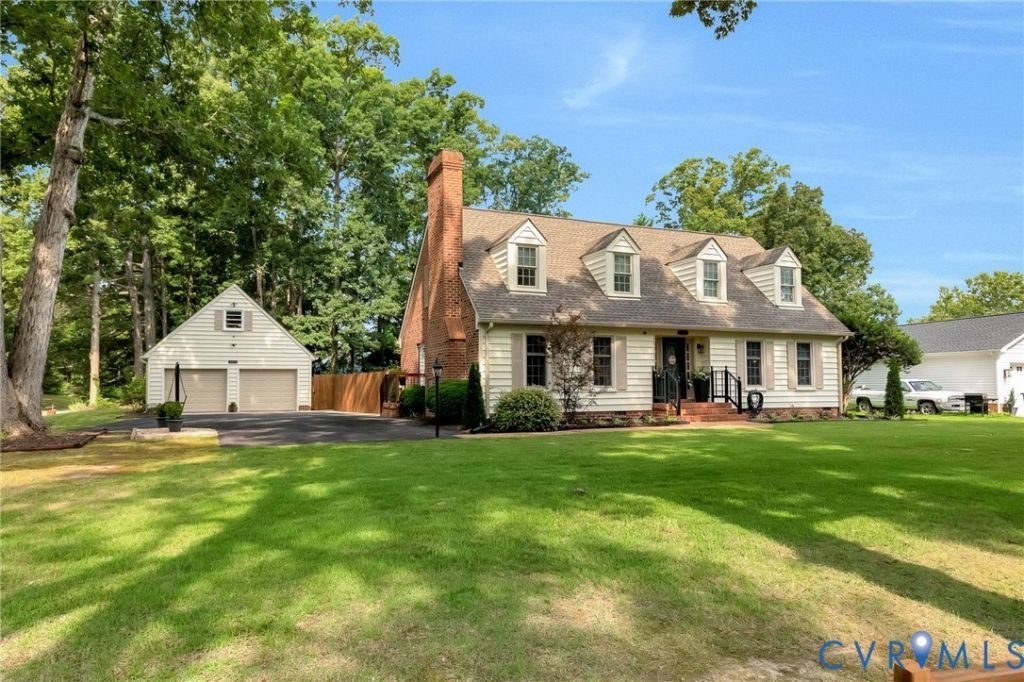 8800 Shewsbury Drive, New Kent, VA 23124 Main Photo