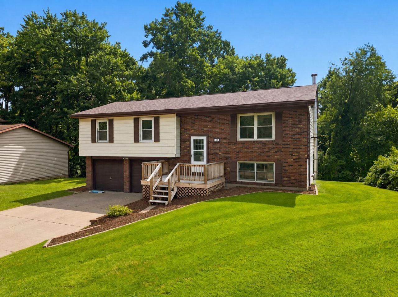 11 Briarcliff Drive , Cambridge, OH 43725 Main Photo