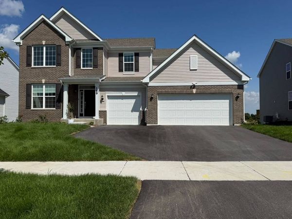 169 Henderson Street , Oswego, IL 60543