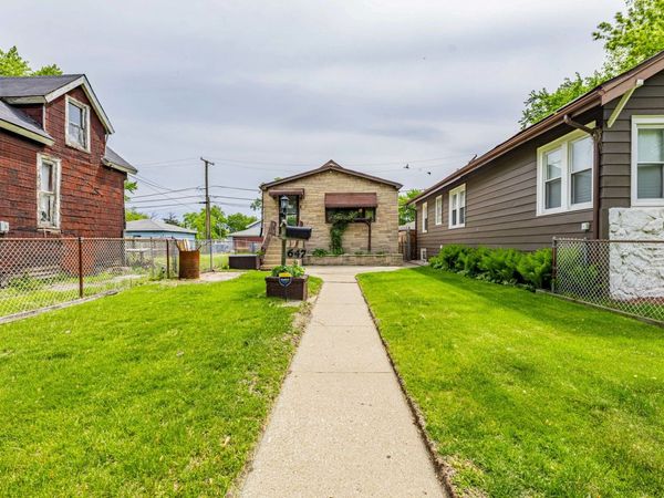 647 Forsythe Avenue , Calumet City, IL 60409