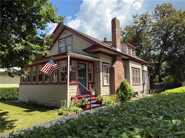 4 Pearl Street, Oneonta, NY 13820