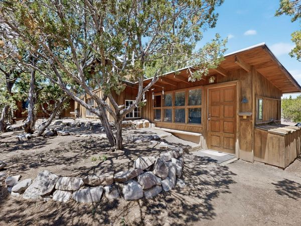 87 Casper Court , Moriarty, NM 87035