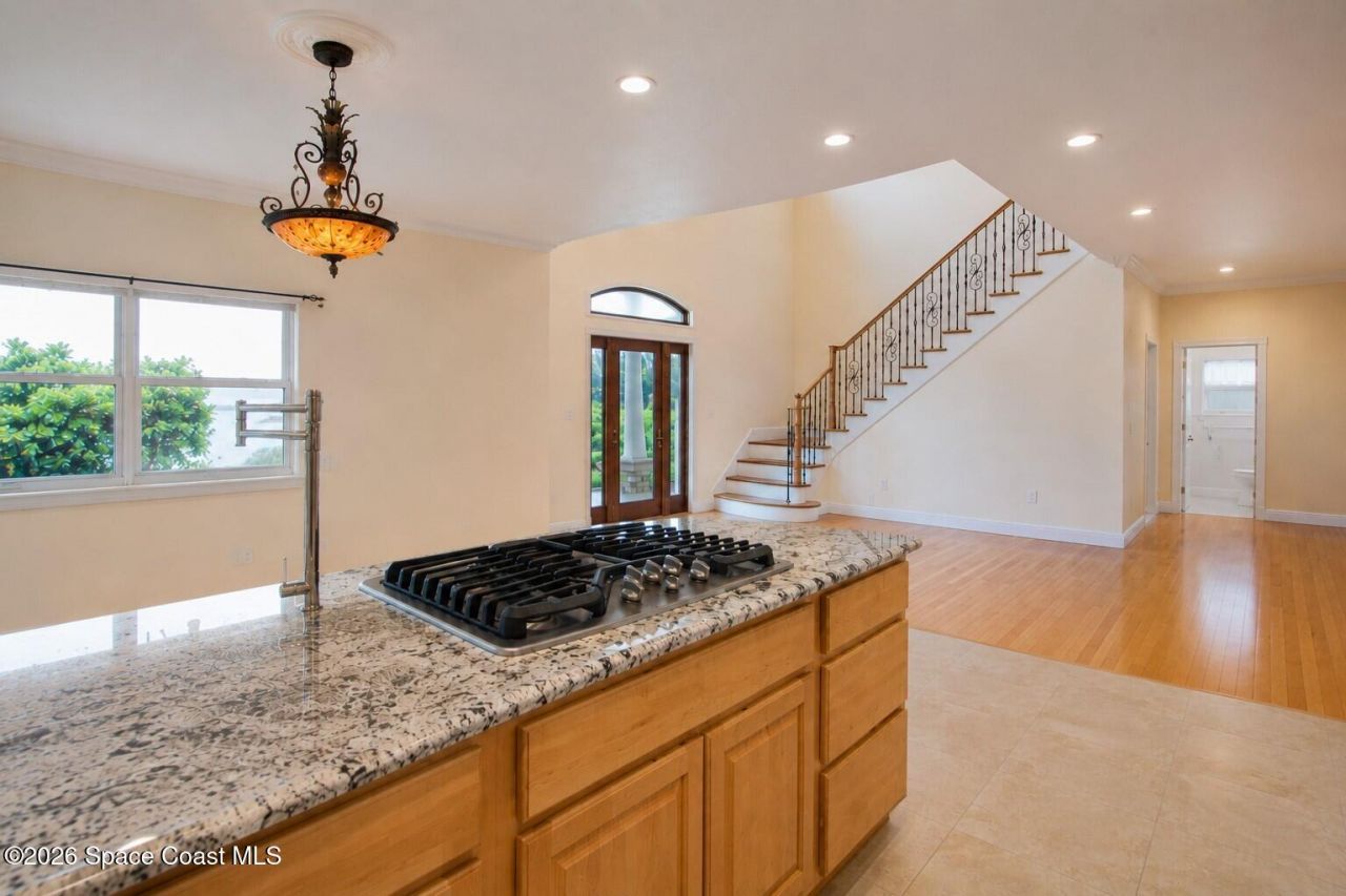 1613 N Indian River Drive , Cocoa, FL 32922 Photo