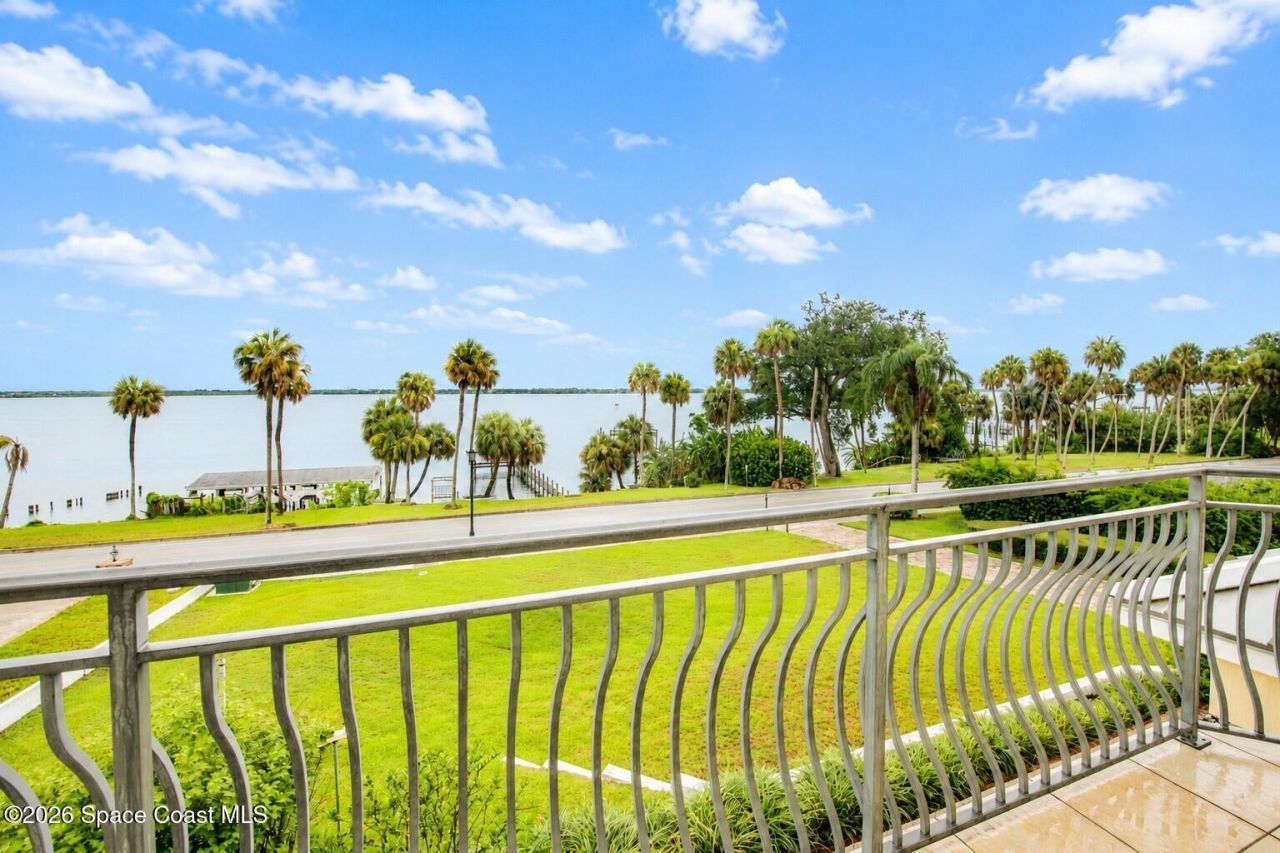 1613 N Indian River Drive , Cocoa, FL 32922 Photo