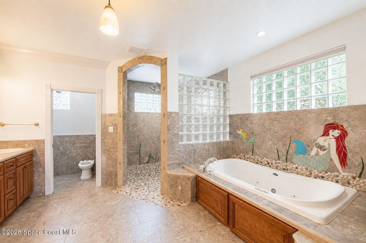 1613 N Indian River Drive , Cocoa, FL 32922 Photo