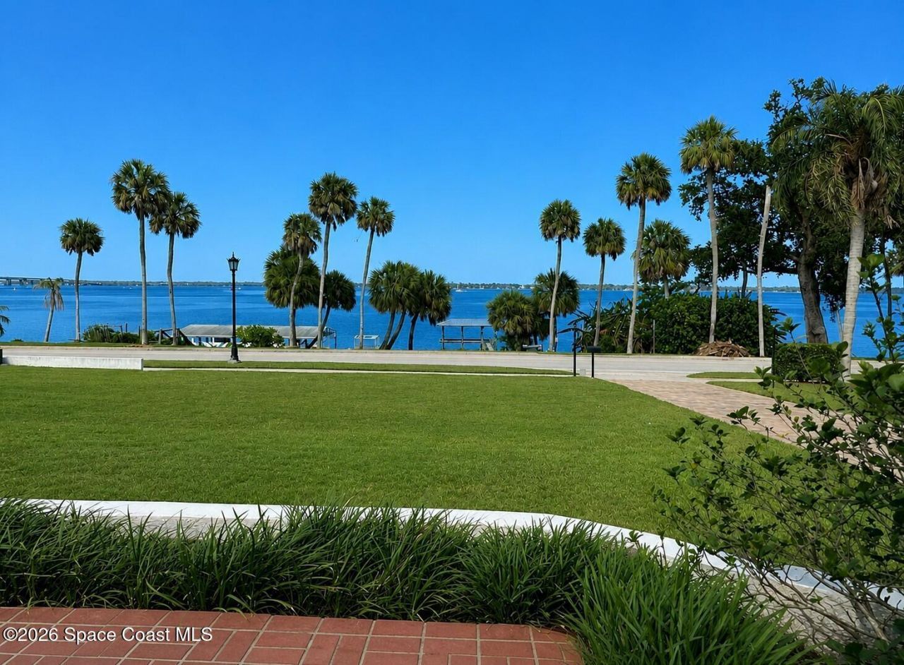 1613 N Indian River Drive , Cocoa, FL 32922 Photo