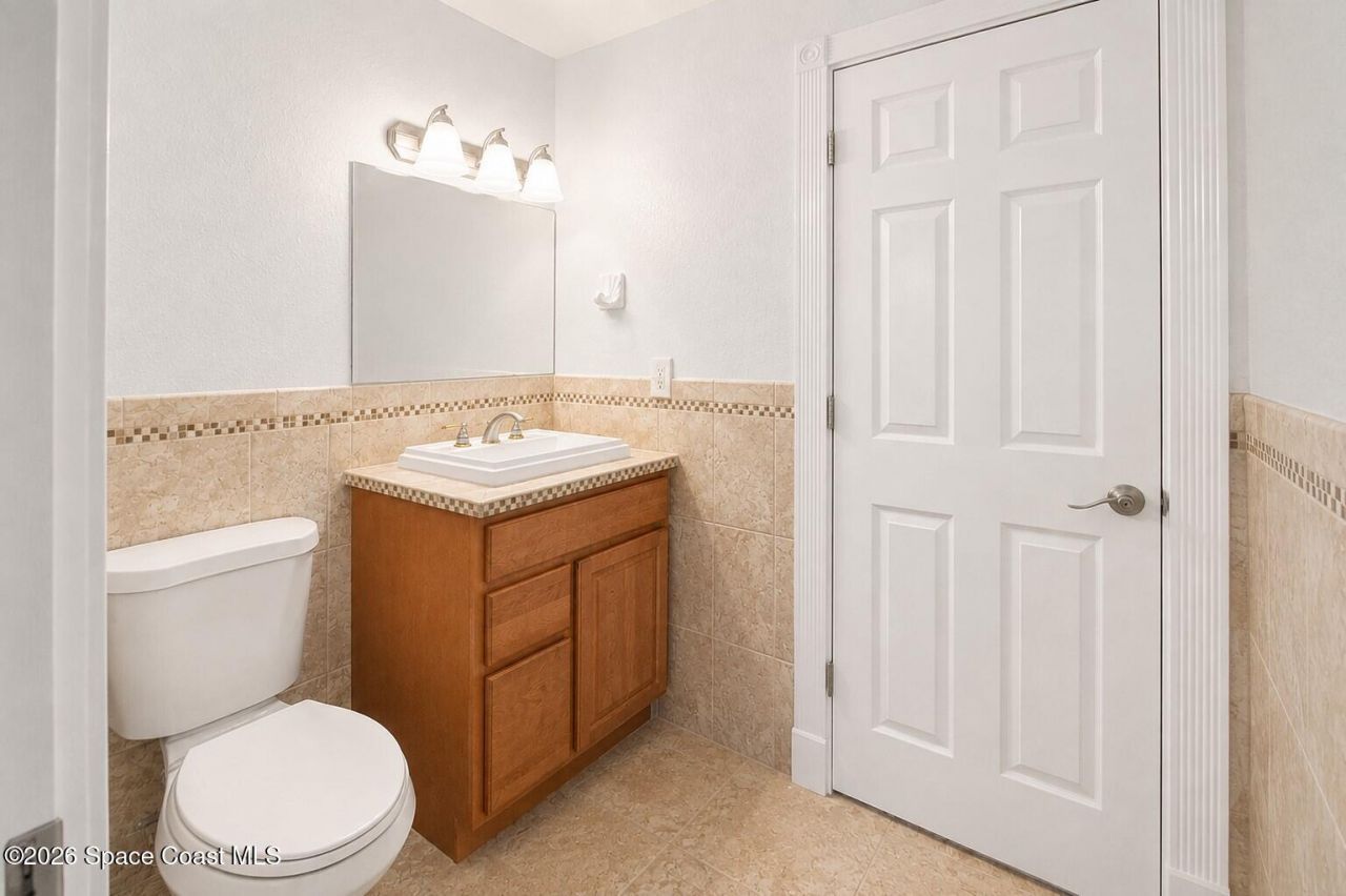 1613 N Indian River Drive , Cocoa, FL 32922 Photo
