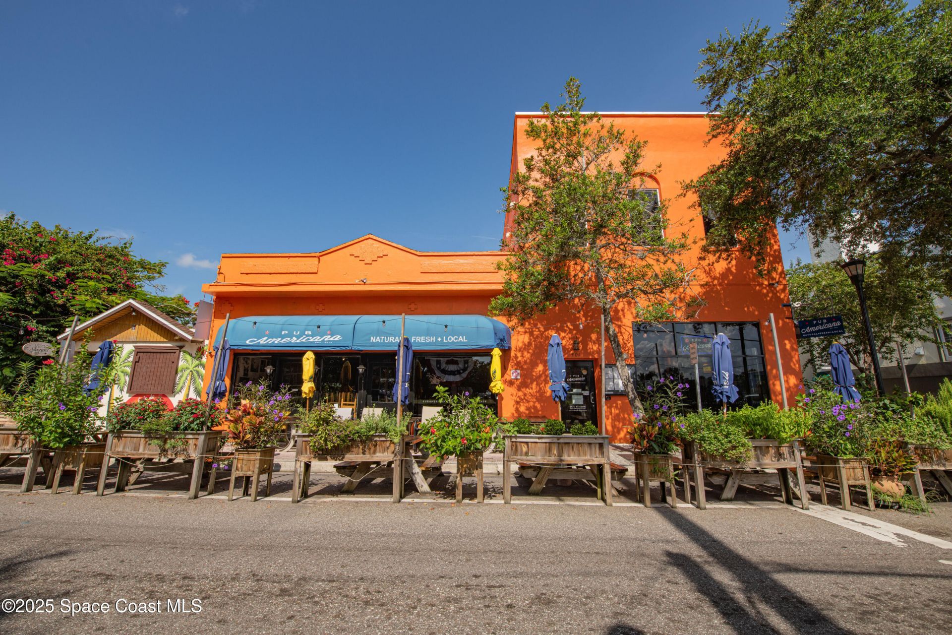 1613 N Indian River Drive , Cocoa, FL 32922 Photo