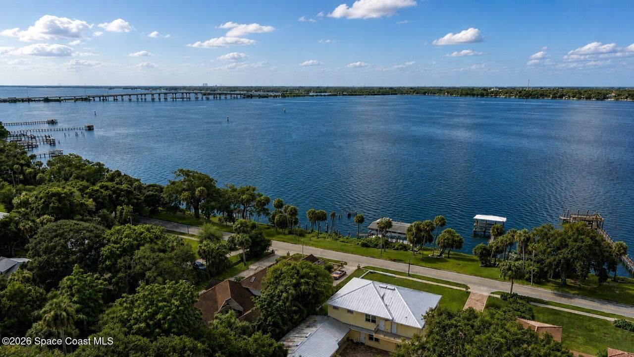 1613 N Indian River Drive , Cocoa, FL 32922 Photo