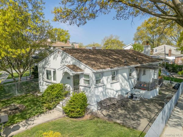157-59 17th Avenue , Whitestone, NY 11357