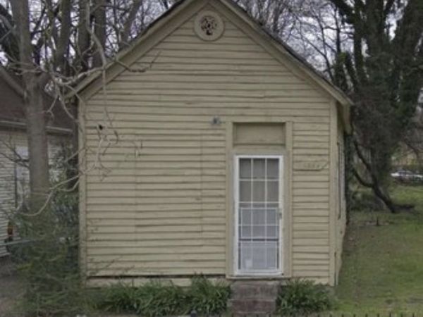 1383 ORLEANS ST, Memphis, TN 38106