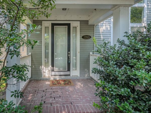 1283 ISLAND HARBOR DR, Memphis, TN 38103