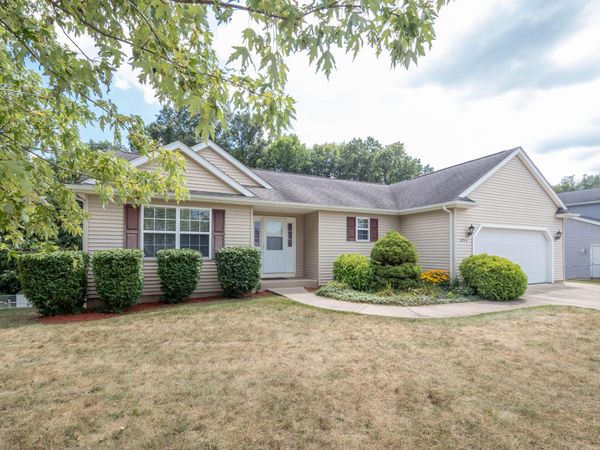 3734 Pristine Avenue, Kalamazoo, MI 49048