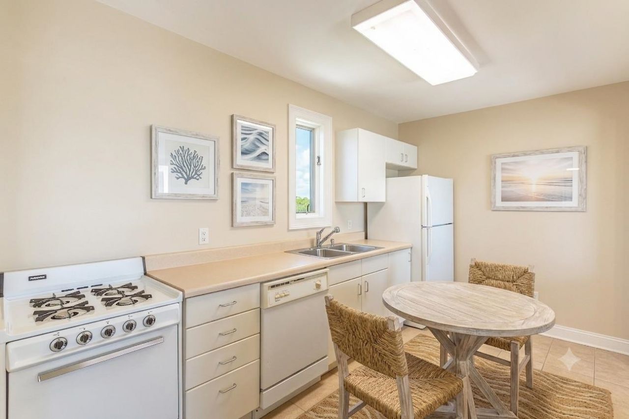 582 Bald Point Road, Bald Point, FL 32346 Photo