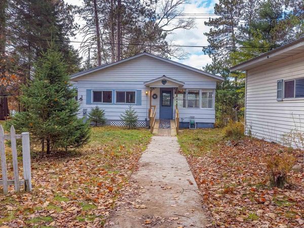 116 N Runkle Lake Road, Crystal Falls Twp, MI 49920