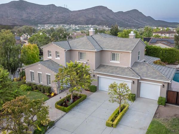 484 Via Helena, Newbury Park, CA 91320