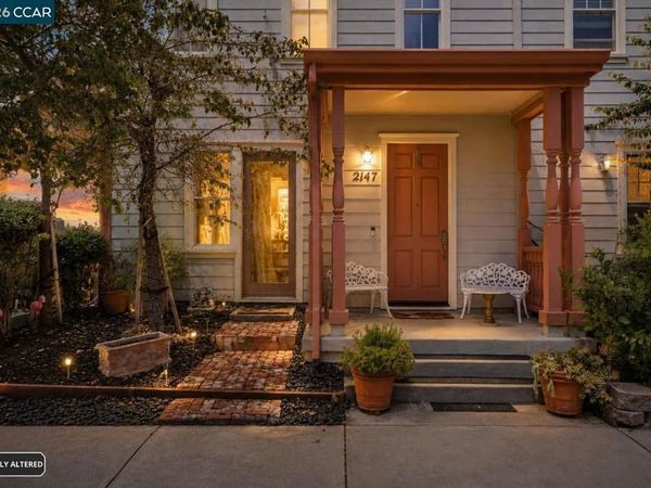 2147 Tsushima St, Hercules, CA 94547