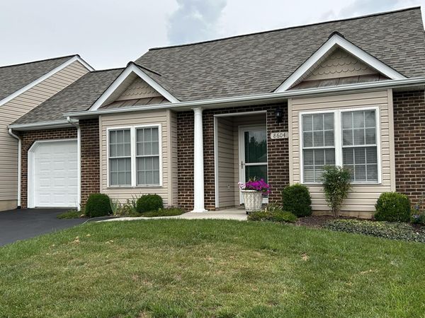 8604 South Bend DR, Roanoke, VA 24019