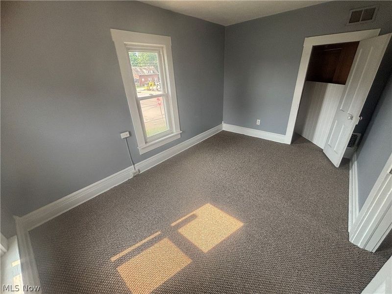 35 31st Street SW, Barberton, OH 44203 Photo 18