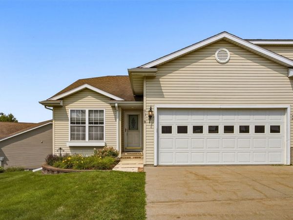 931 Willow Lane , Unit B, Lisbon, IA 52253