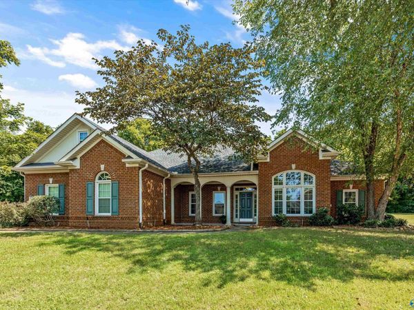 128 Pearle Cove Drive, Huntsville, AL 35806