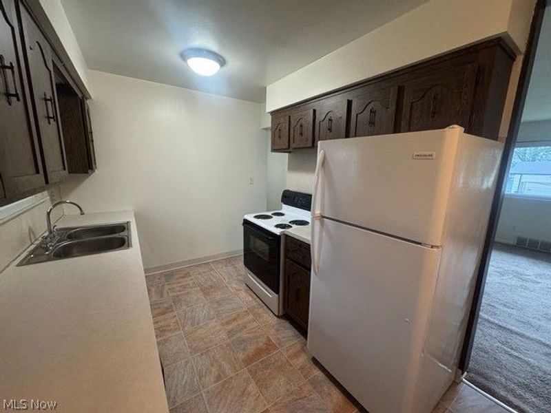 24051 Columbus Road, Bedford Heights, OH 44146 Photo 13