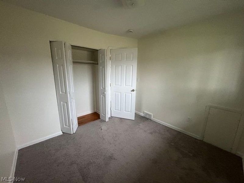 24051 Columbus Road, Bedford Heights, OH 44146 Photo 22