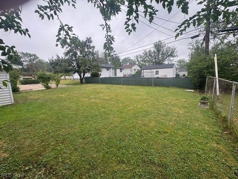 24051 Columbus Road, Bedford Heights, OH 44146 Photo 3