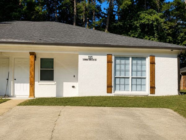 1116 Summer Brook Road, Atlanta, GA 30349