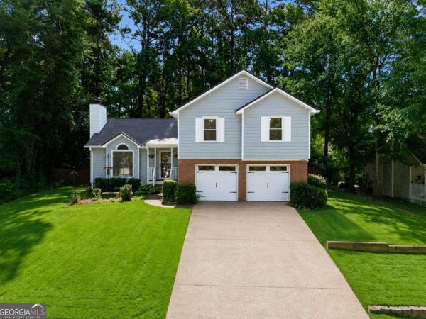 3513 Robin Lane, Acworth, GA 30101