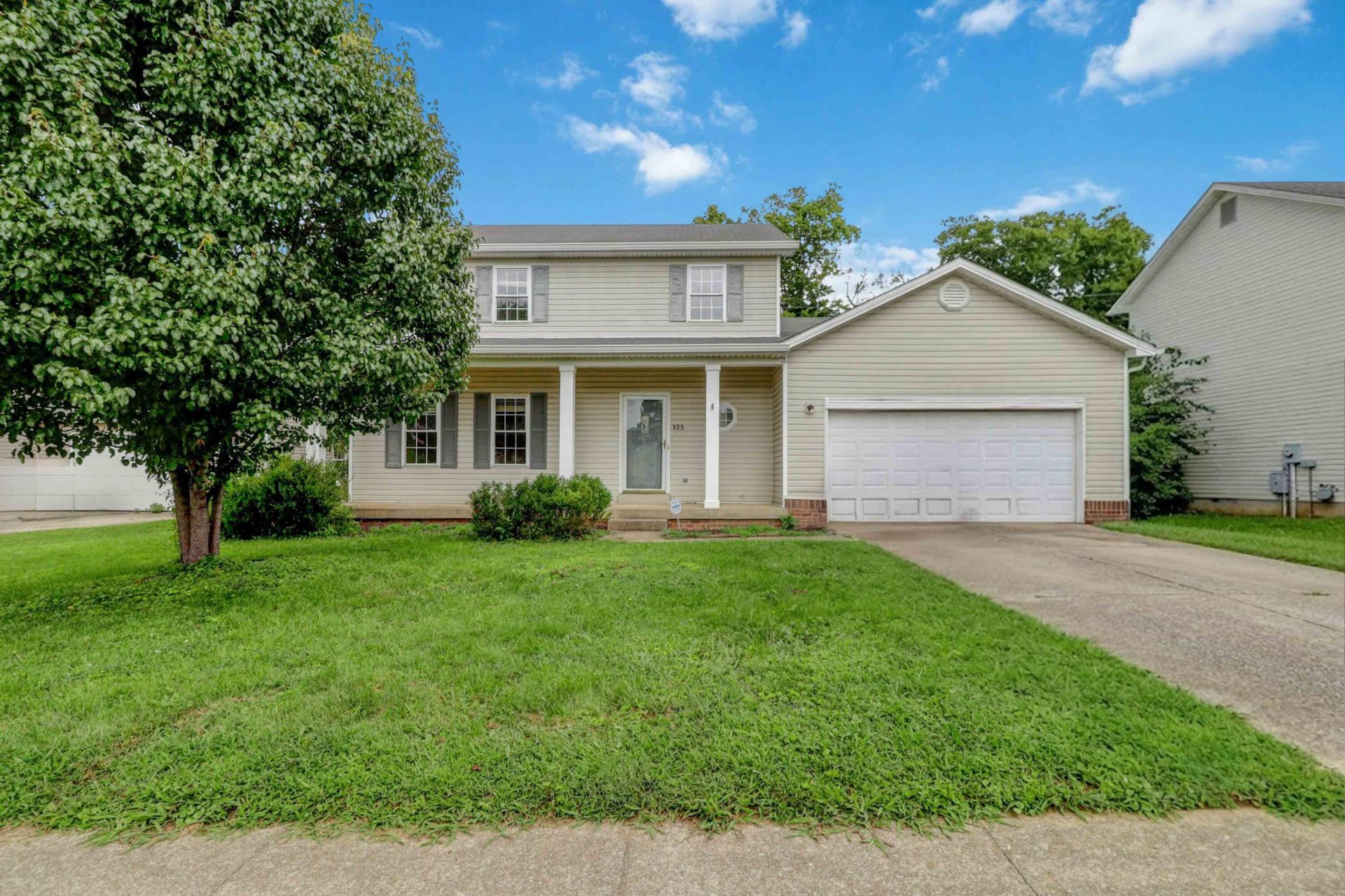 325 Weslyn Way, Nicholasville, KY 40356 Main Photo