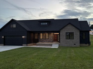 911 Milward Drive, Harrodsburg, KY 40330