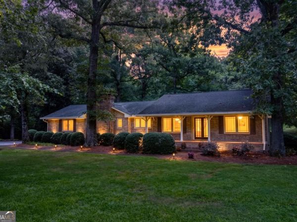 1131 Ednaville Road, Braselton, GA 30517