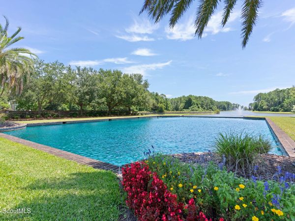 102 Clubhouse Circle , St. Marys, GA 31558