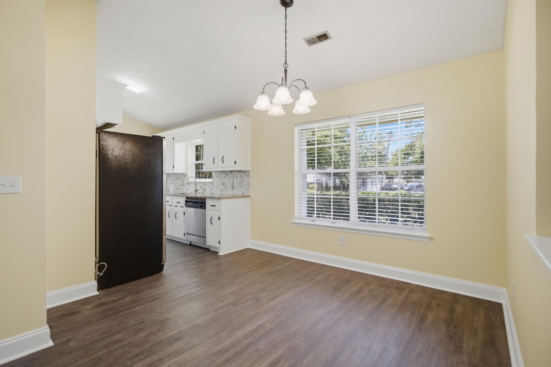 9010 Blitzen Court Photo 13