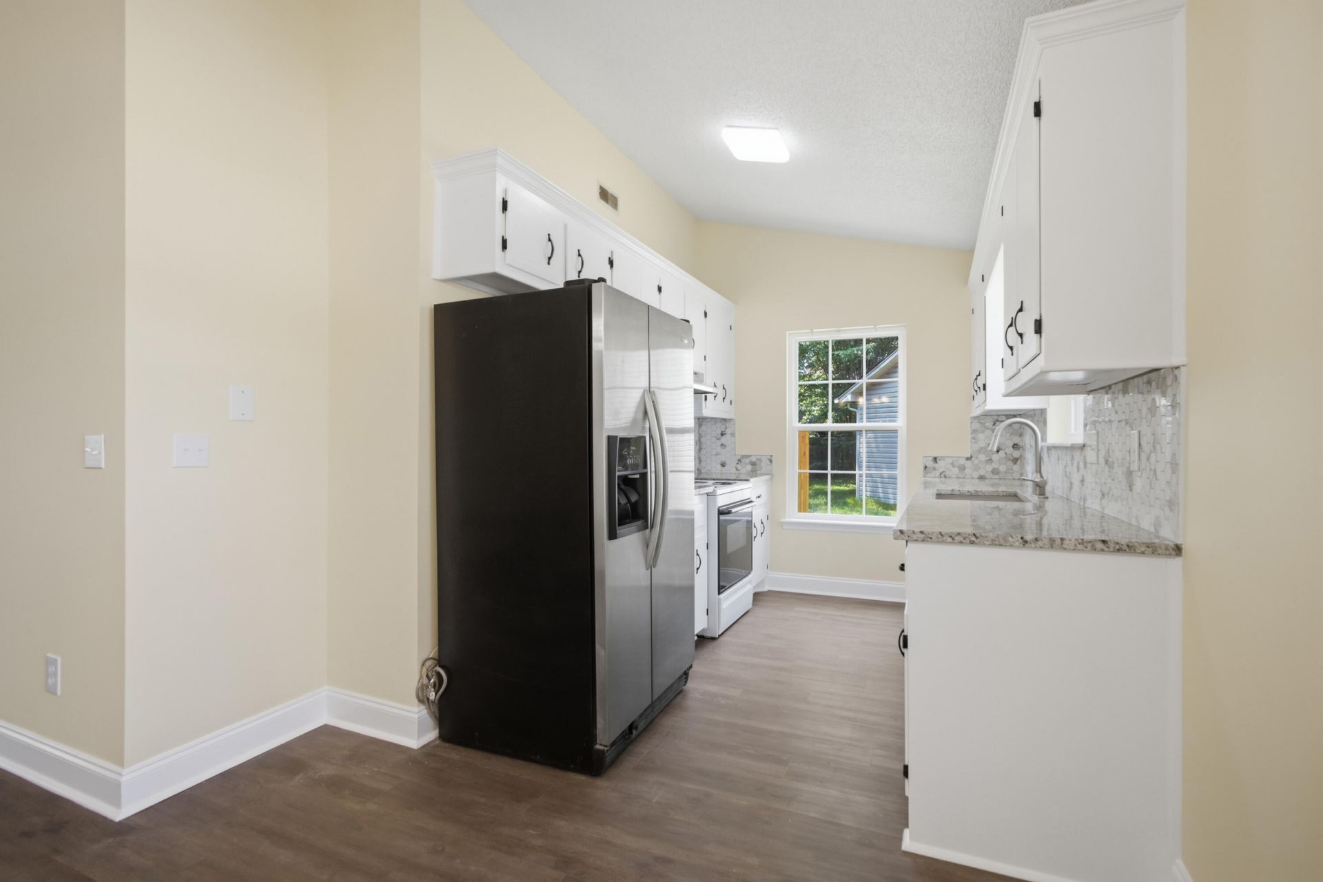 9010 Blitzen Court Photo 17