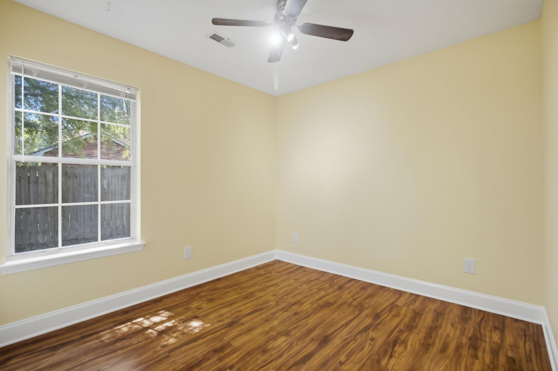 9010 Blitzen Court Photo 24