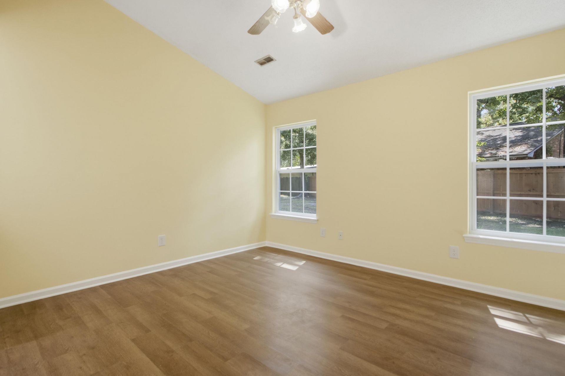 9010 Blitzen Court Photo 26