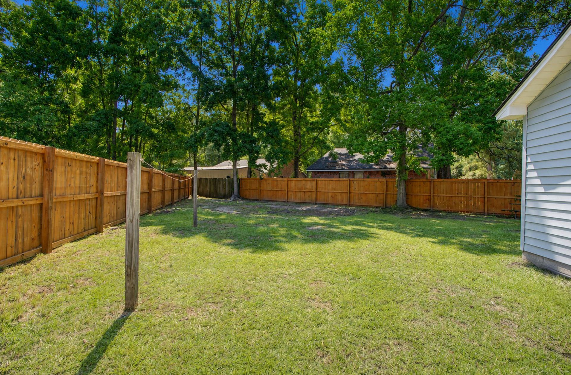9010 Blitzen Court Photo 37