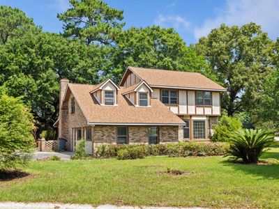 8113 Waltham Road, North Charleston, SC 29406