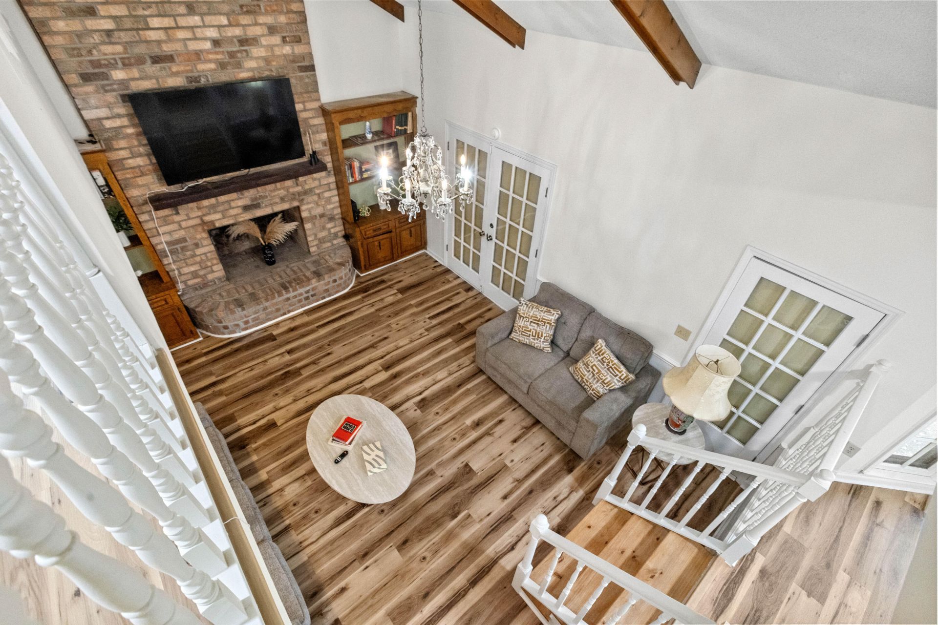 8113 Waltham Road Photo 25