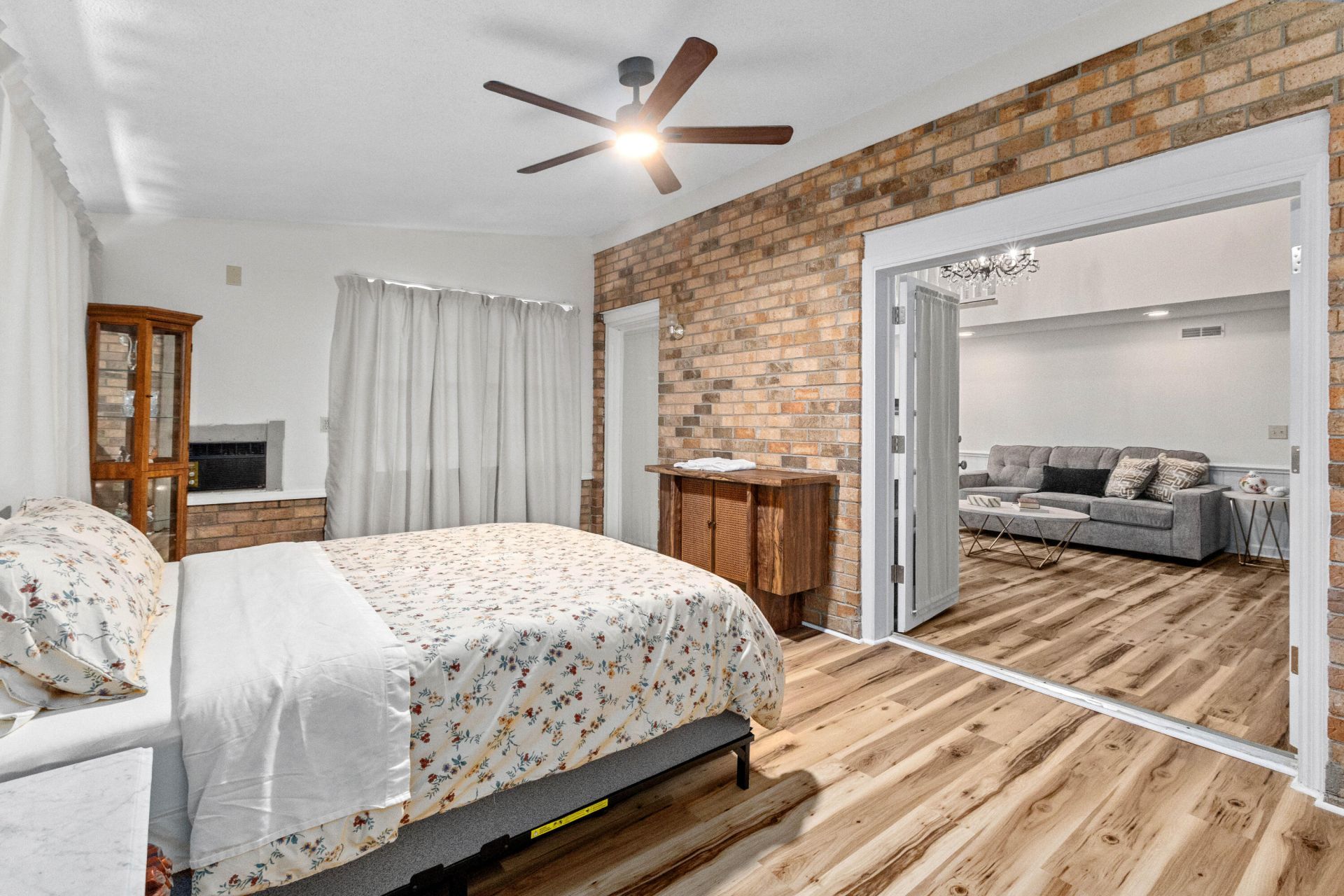 8113 Waltham Road Photo 28