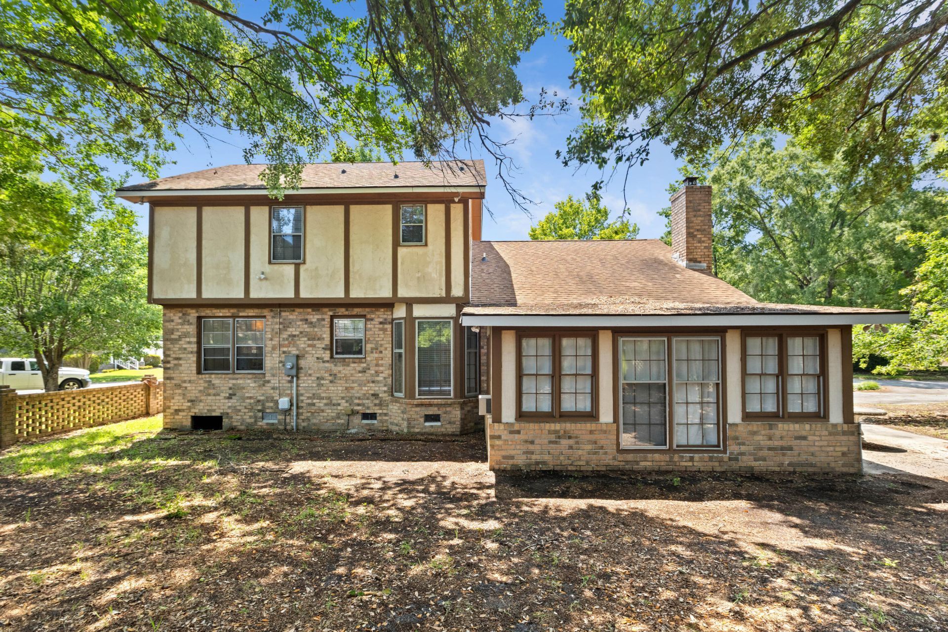 8113 Waltham Road Photo 32