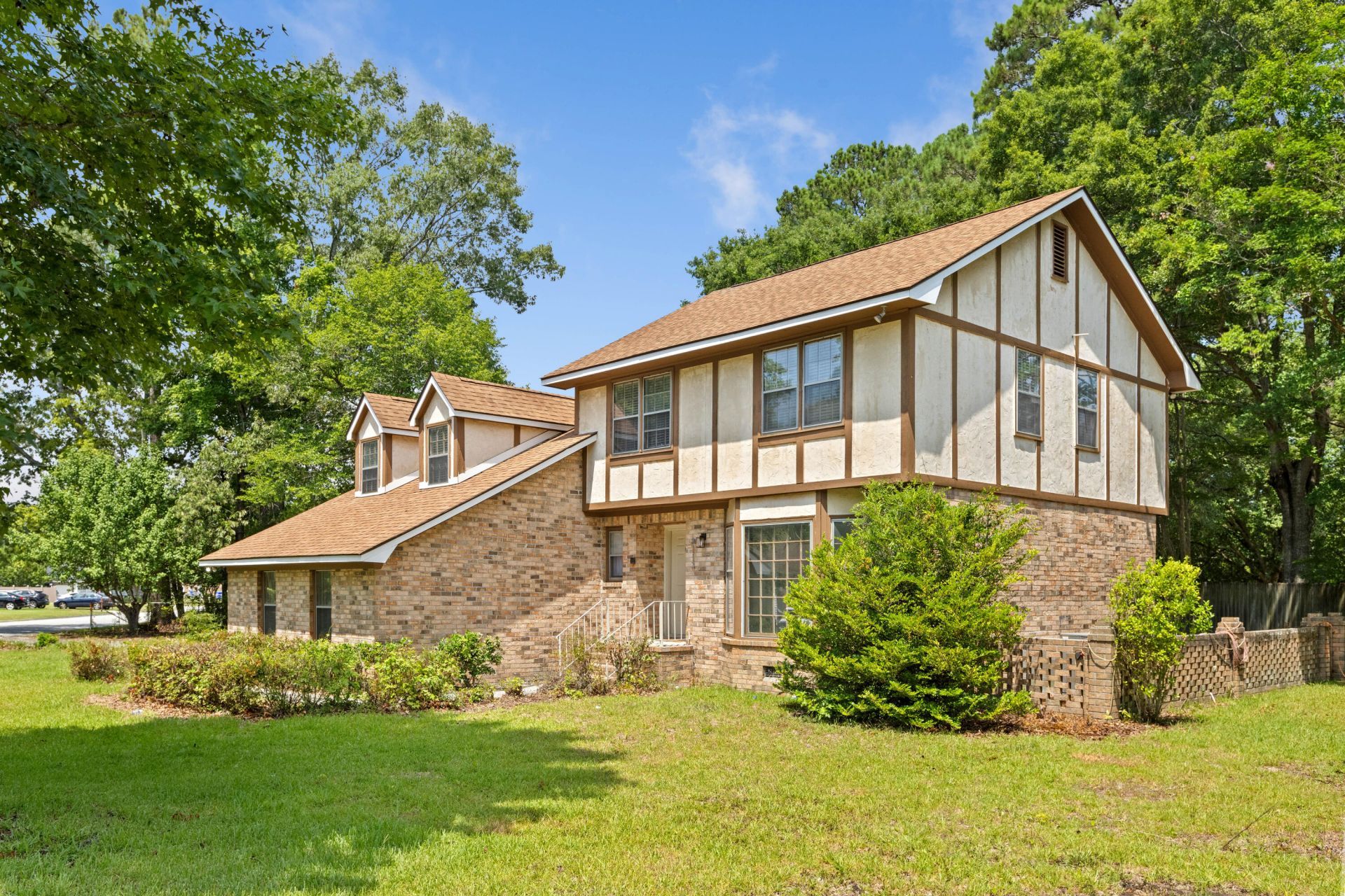 8113 Waltham Road Photo 33