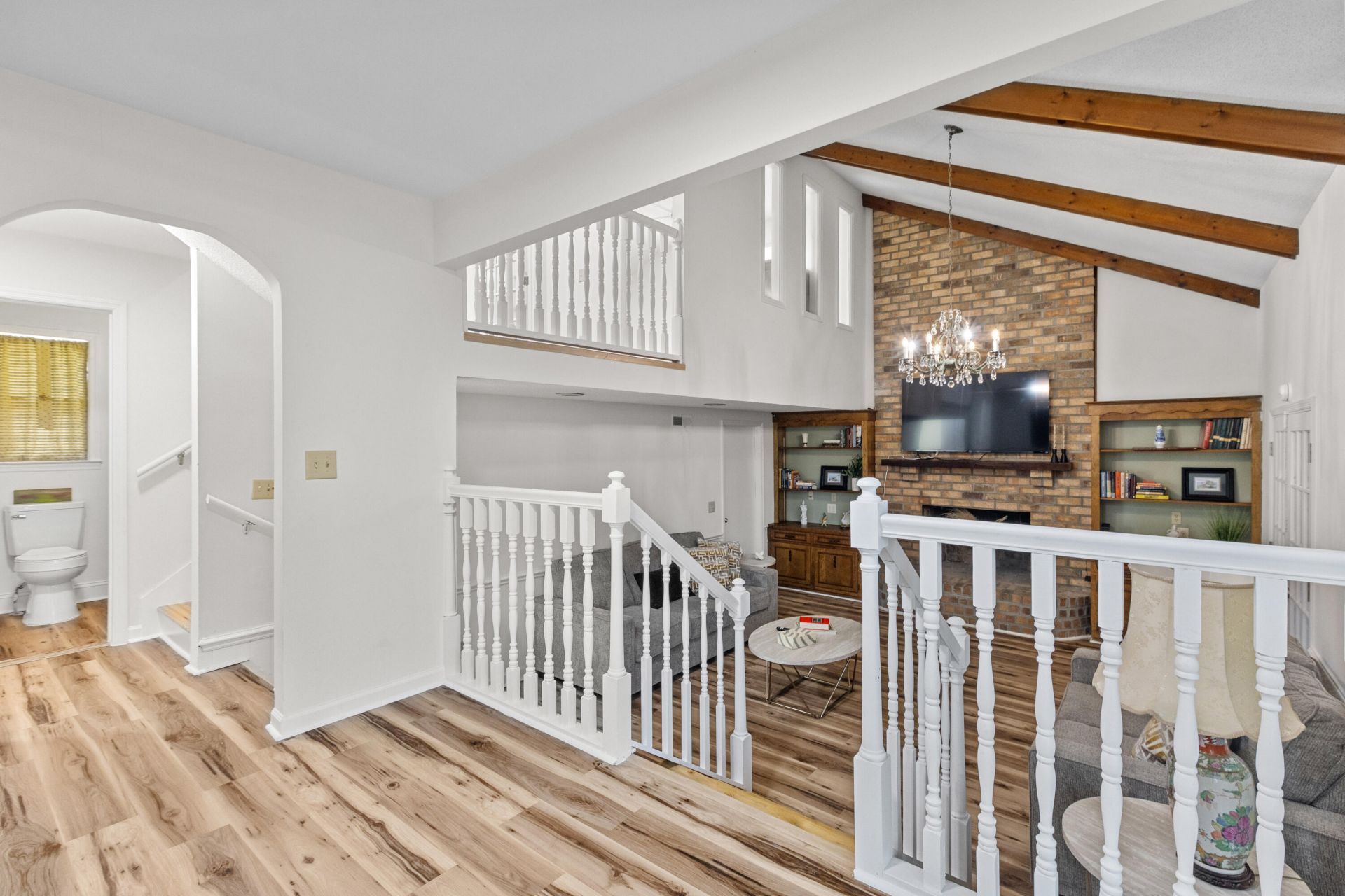 8113 Waltham Road Photo 39